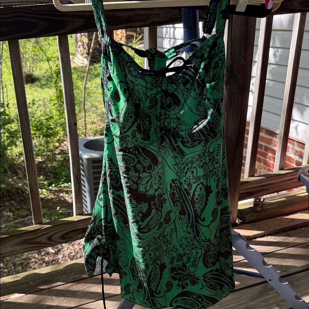 Green Paisley & Blk Print Womens Swim dress top (needs blk bottom) XXL adj